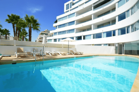 ibiza flat botafoch