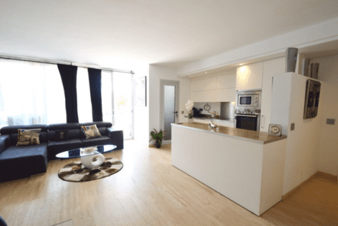 ibiza flat botafoch 5