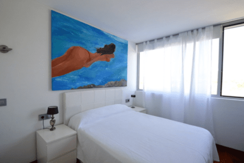 ibiza flat botafoch 68